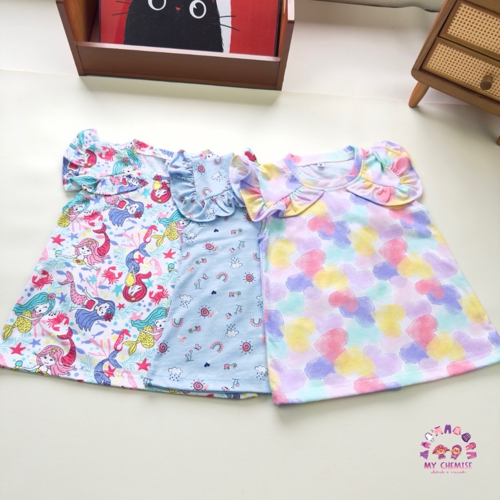 เสื้อระบายไหล่ลายน่ารักๆ S-XL พร้อมส่งในไทย