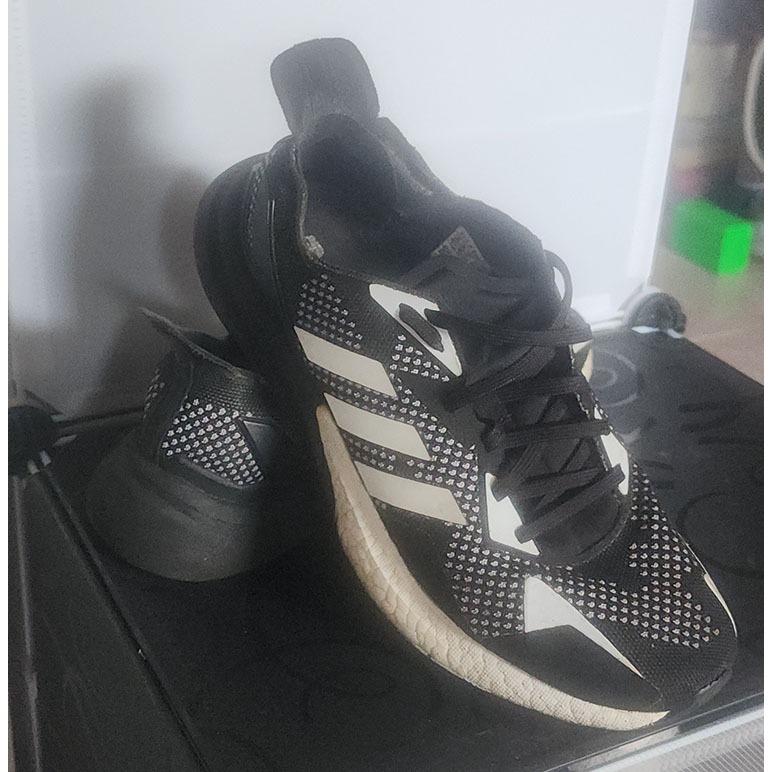 รองเท้ามือสอง X9000L3 BOOST BLACK WHITE - FV4399