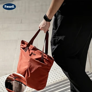 Tawii. กระเป๋าเป้ ไนลอน Unisex Backpack เป้เดินทาง กระเป๋าคอม 18L กระเป๋า สามารถถือด้วยมือได้