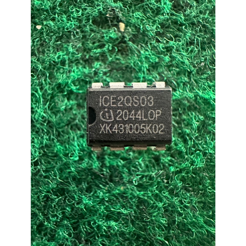IC ICE2QS03 2QS03 , ICE2QS01 2QS01 , FD9020D , ICE5AR4780BZS 5AR4780BZS , FD ICE  จำนวน 1 ตัว