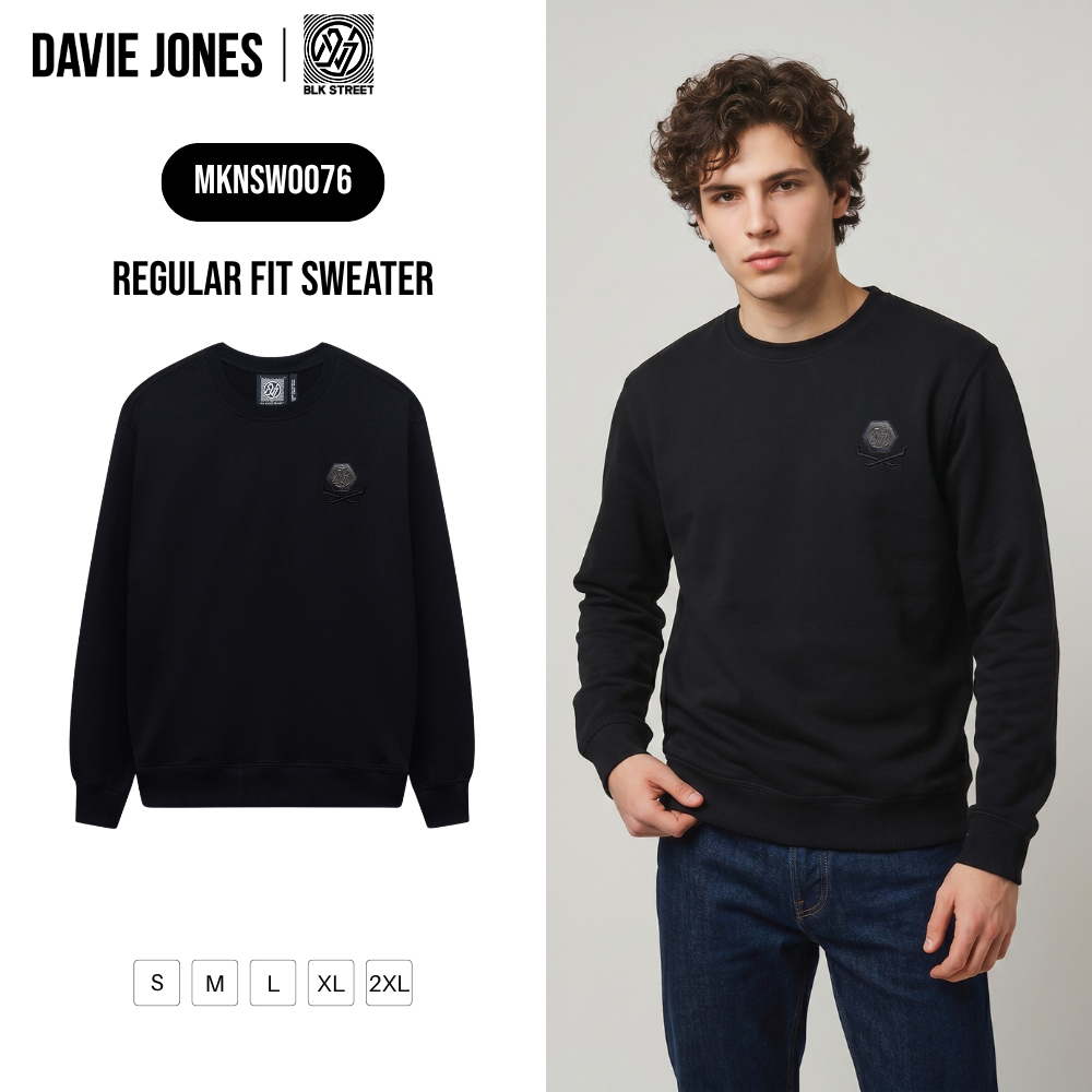 DAVIE JONES [ Black Street Project ] เสื้อสเวตเตอร์ Logo Regular Fit Sweater SW0076 สีดำ