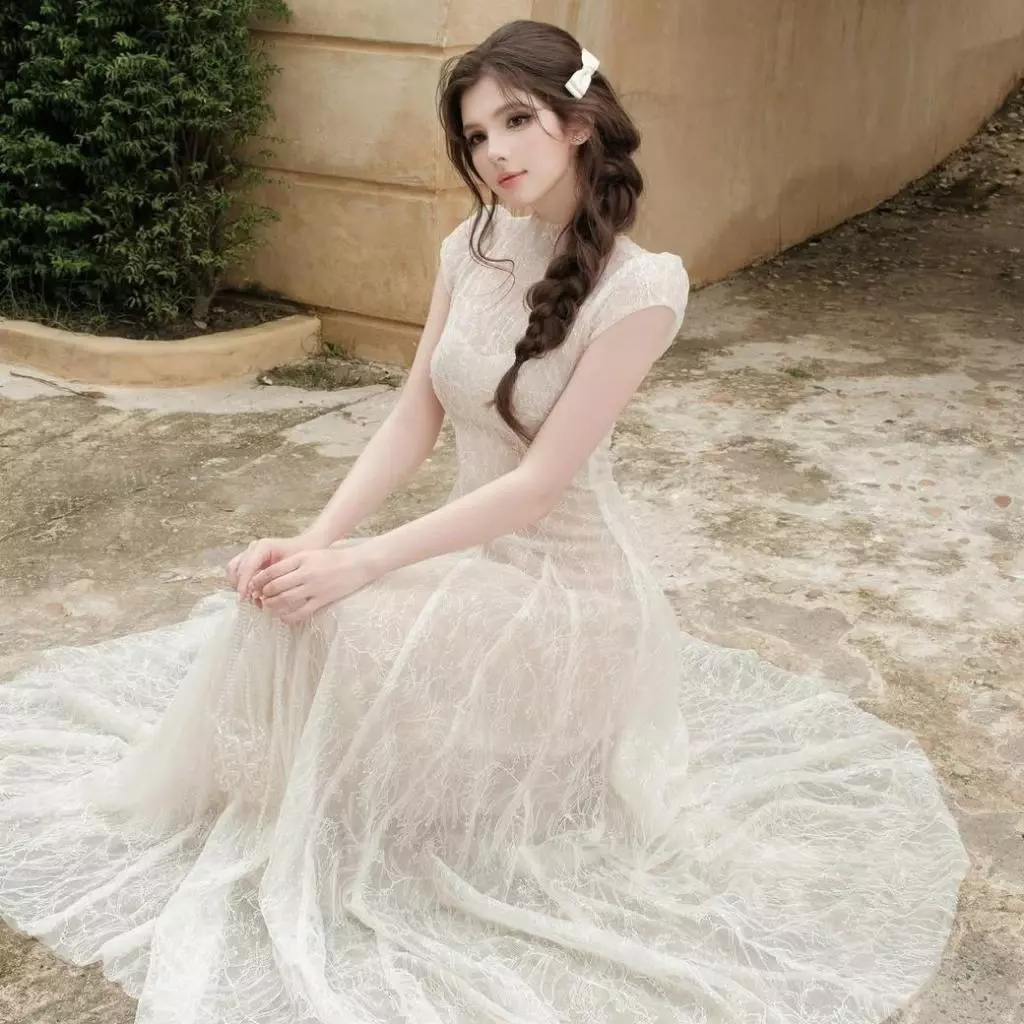 BELLITA "S-5XL" Etoile Elegance Dress เดรสลูกไม้ซีทรูโทนนู้ดสุดหรู ดีไซน์เข้ารูปช่วงเอว กระโปรงบานพริ้ว ให้ลุคผ