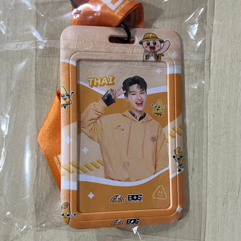 Card Holder Bus x Usefulfood