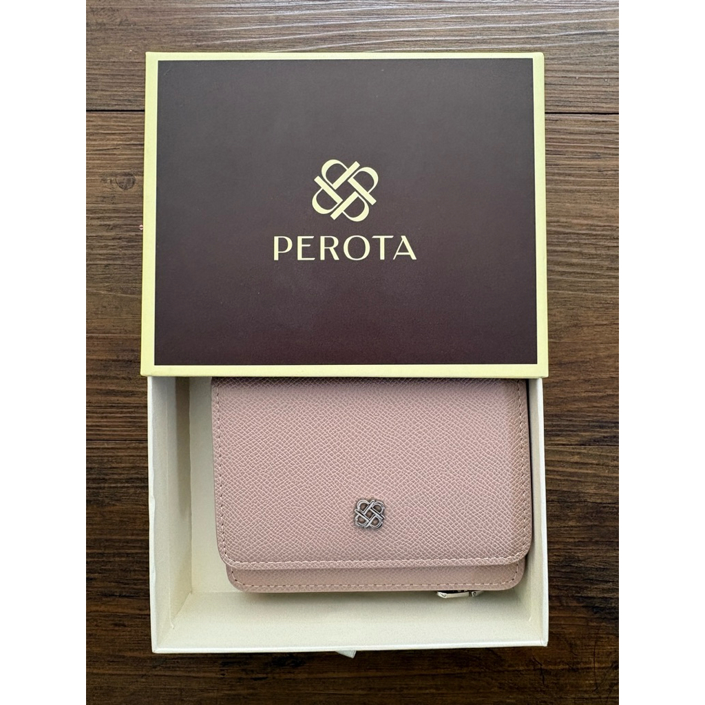 กระเป๋าสตางค์ แบรนด์ PEROTA สีแอชพิ๊งค์พร้อมกล่อง