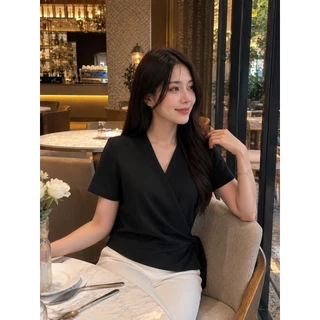 🚚พร้อมส่ง❣️❣️ เสื้อสีดำ🖤 รหัส C01 รุ่น Hot📍🚚 ทรงสวยมาก
