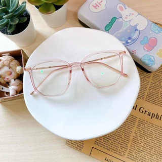 (S33) แว่นสายตาสั้น -450 ถึง -800 ทรงเหลี่ยมหักมุม แป้นในตัว เลนส์มัลติโค๊ต ออกแดดเปลี่ยนสี แถมซองใส่แว่น + ผ้าเช็ดแว่น