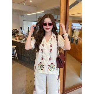 A1573 ชุดเซต เสื้อ + กางเกงขายาว สีขาว ปักดอกไม้สีแดง