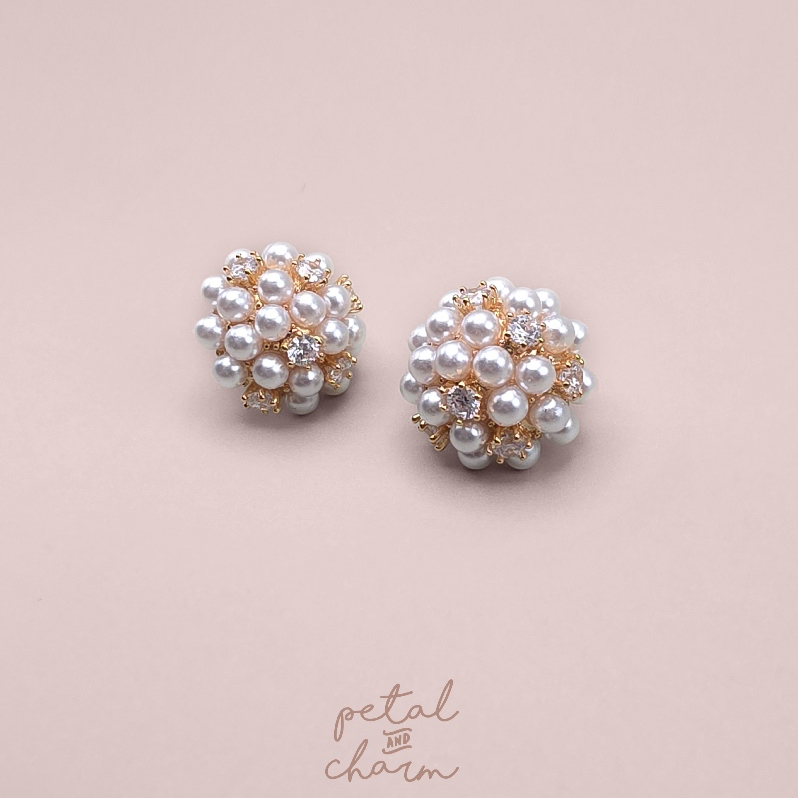 Petal Pearl Bloom Earrings