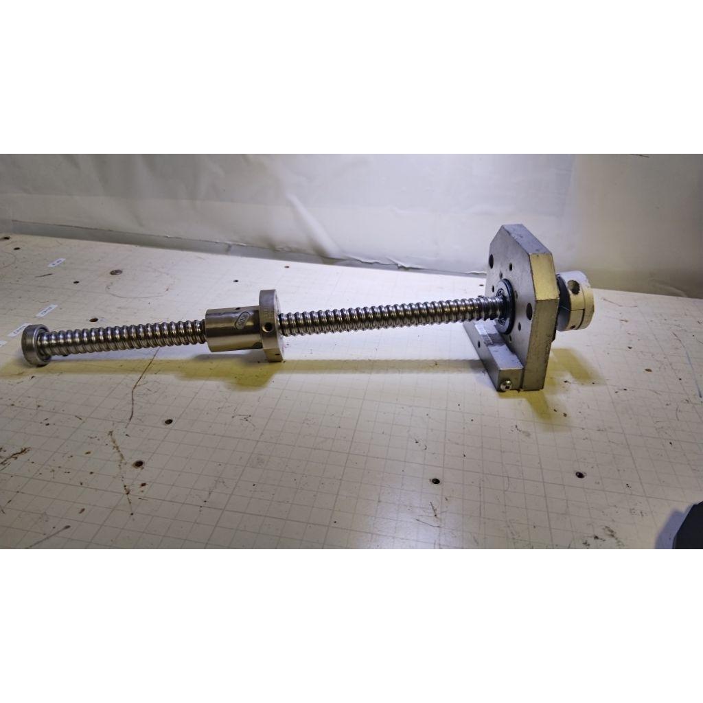 Ball screw TBI 1605 บอลสกรู มือสอง ระยะเกรียว 29 CM.