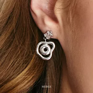 Merge Official - Merge Dangle Earrings (พร้อมส่ง)