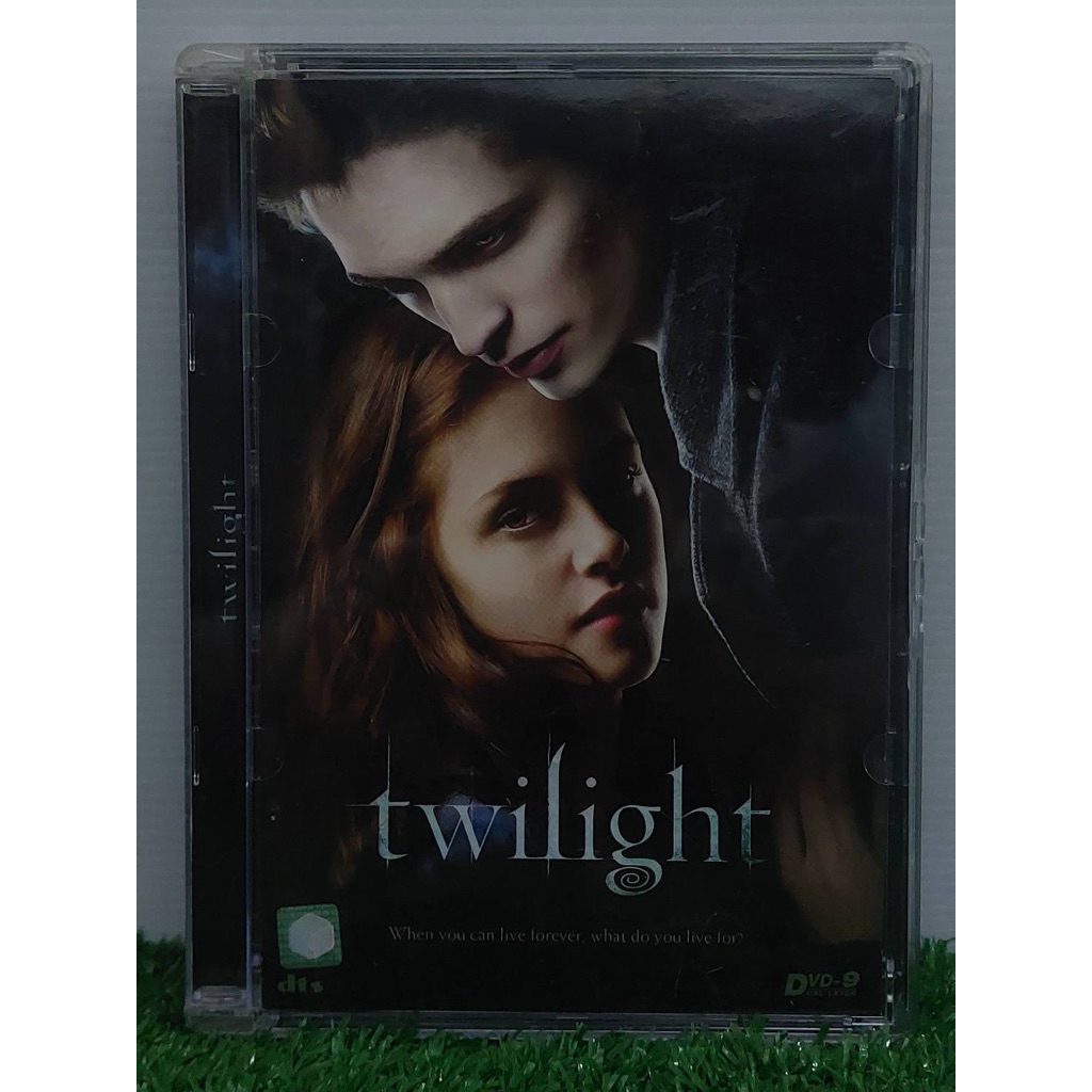 DVDหนัง twilight : แวมไพร์ ทไวไลท์ Vampire Twilight แผ่นแท้ แผ่นสวยเหมือนใหม่ แผ่นสวยเหมือนใหม่