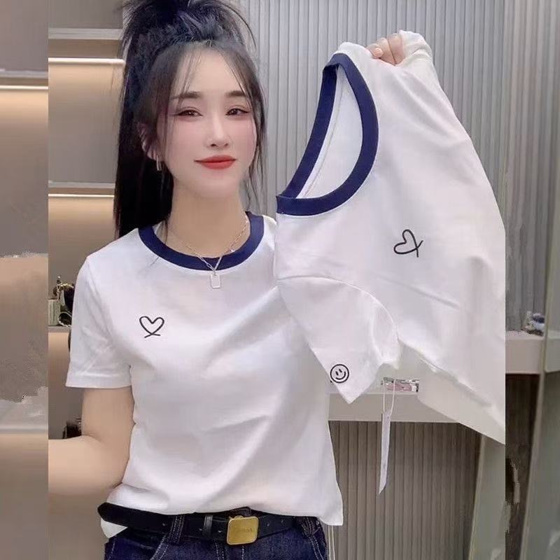 เสื้อยืดแขนสั้นคอกลมปักลายหัวใจสไตล์ยุโรป คอลเลคชั่นฤดูร้อนปี 2026 สำหรับผู้หญิง เสื้อผ้าแฟชั่นอเนกประสงค์ทันสมัย