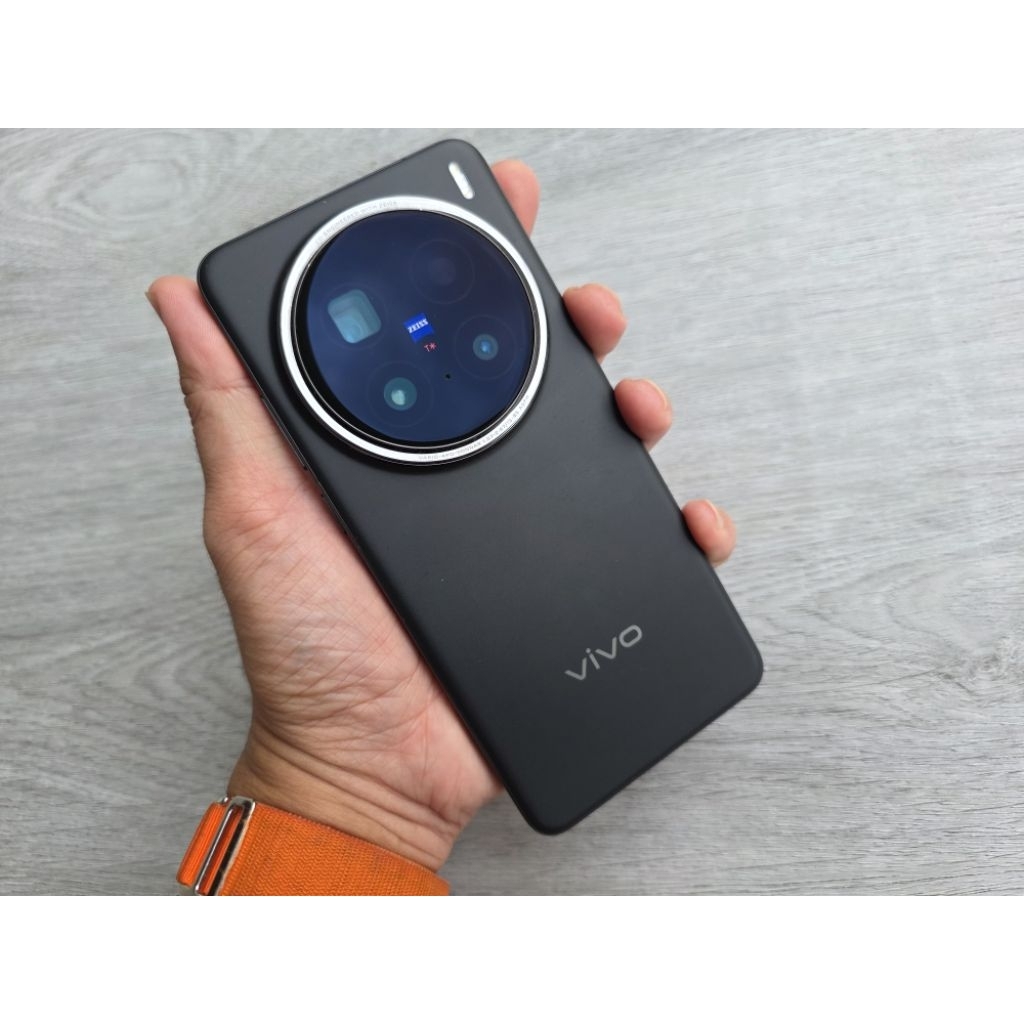 (มือสอง) Vivo X200 Pro 512gb BLACK กล้องเทพ ประกันเหลือ