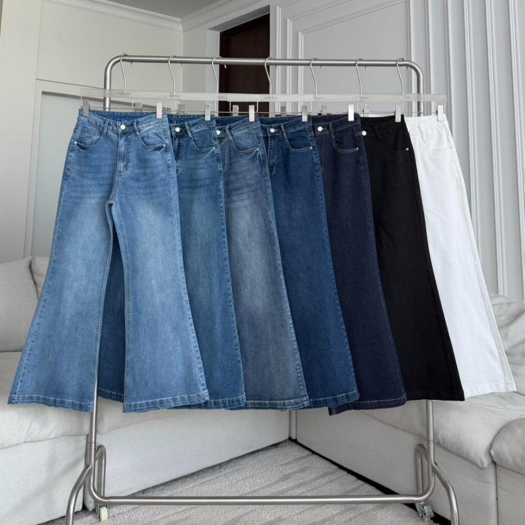 PTJ30331 Andy Basic Flared Jeans กางเกงยีนส์เอวสูงขากระบอกปลายขาม้า PROMTHONG