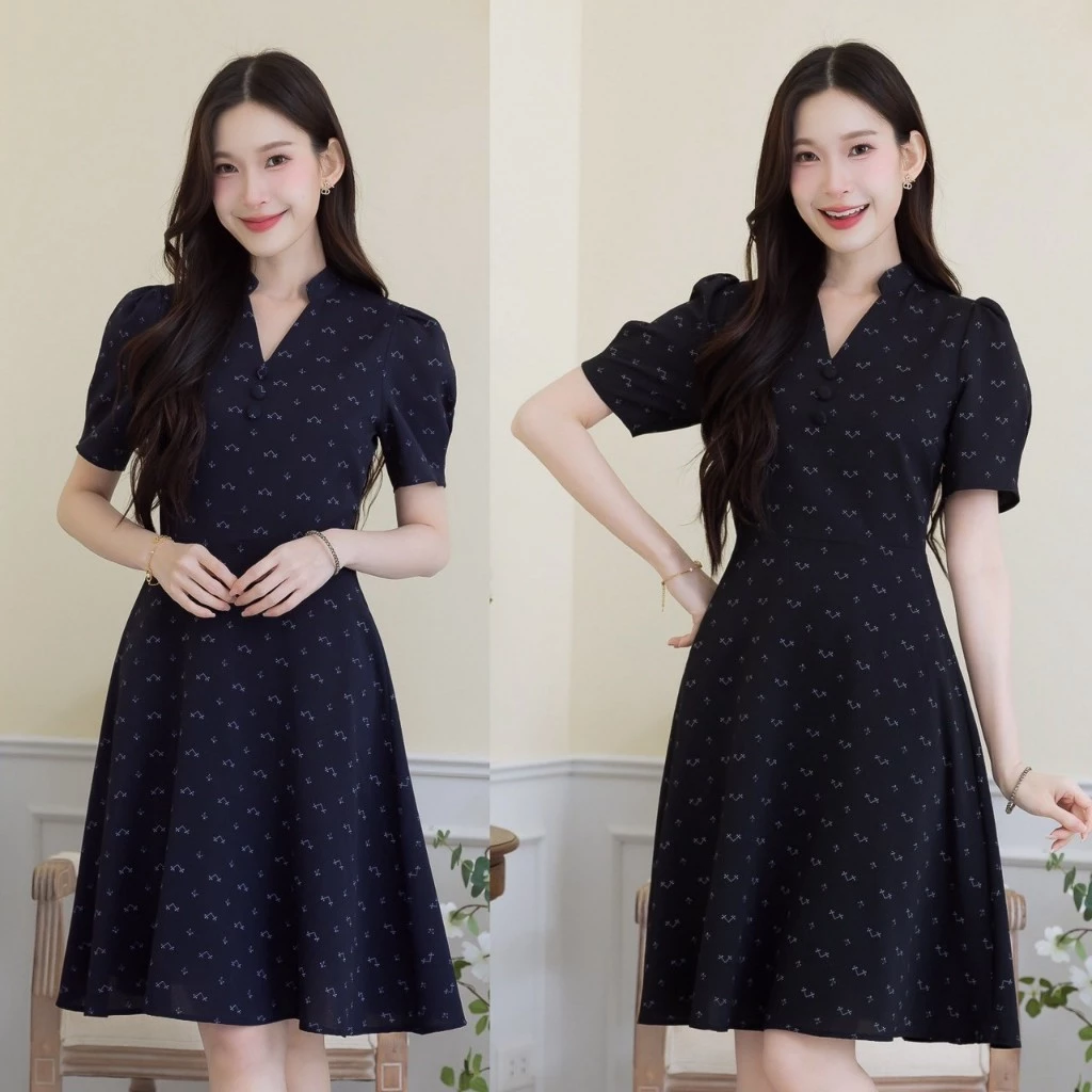 เดรส ALERT BRAND คอวี สวยสุภาพ คลาสสิค มีลายเล็กๆสวยน่ารัก ทำให้ไม่เรียบเกินไป มีดีเทลแต่งกระดุมปั๊มช่วงอก ทรงแขนทรง