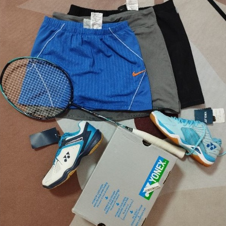 กระโปรงรองเท้าแบดมินตันและอุปกรณ์ต่างๆ yonex victor lining