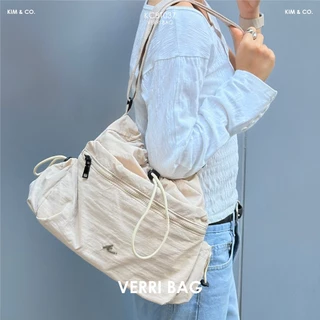 KIM&CO. ORIGINAL – KC. VERRI BAG (KCBT037) กระเป๋าสะพายผู้หญิง ทรงถังเชือกรูด กระเป๋าสะพายข้างไนลอนกันน้ำ น้ำหนักเบา