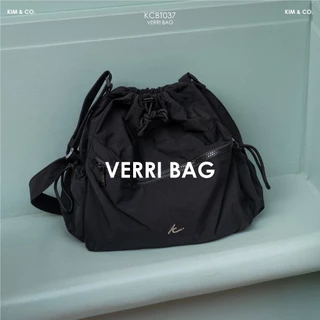KIM&CO. ORIGINAL – KC. VERRI BAG (KCBT037) กระเป๋าสะพายผู้หญิง ทรงถังเชือกรูด กระเป๋าสะพายข้างไนลอนกันน้ำ น้ำหนักเบา