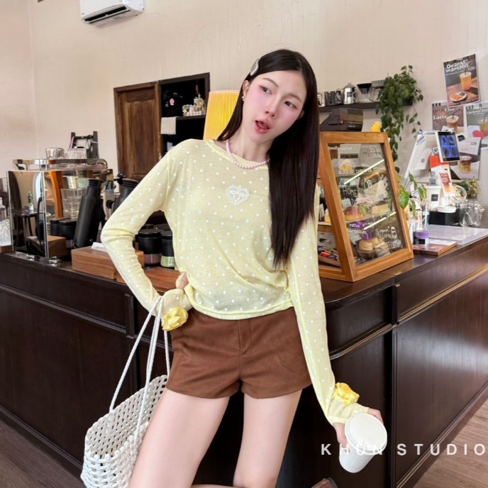 KN.Clothes เสื้อแขนยาว โพกาดอท แต่งดอกไม้ปลายแขน ผ้ายืด ใส่สบาย Khun.Studio รูปที่ 2