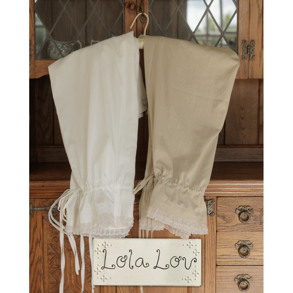 LOLA LOU CAPRI  PANTS(Cream•White)
