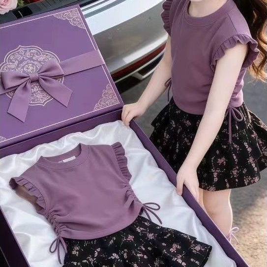 ชุดเสื้อผ้าฤดูร้อนสำหรับเด็กผู้หญิง ปี 2026 สไตล์ใหม่ ทันสมัย ​​ชุดกระโปรงสองชิ้นสำหรับเด็ก