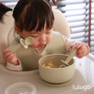 Luluga จานซิลิโคนเด็ก Bear จานดูดติดโต๊ะ แบ่ง 3 ช่อง พร้อมถ้วยแยกชิ้น Platinum Silicone สำหรับเด็ก 6 เดือน + ฝึกทาน BLW