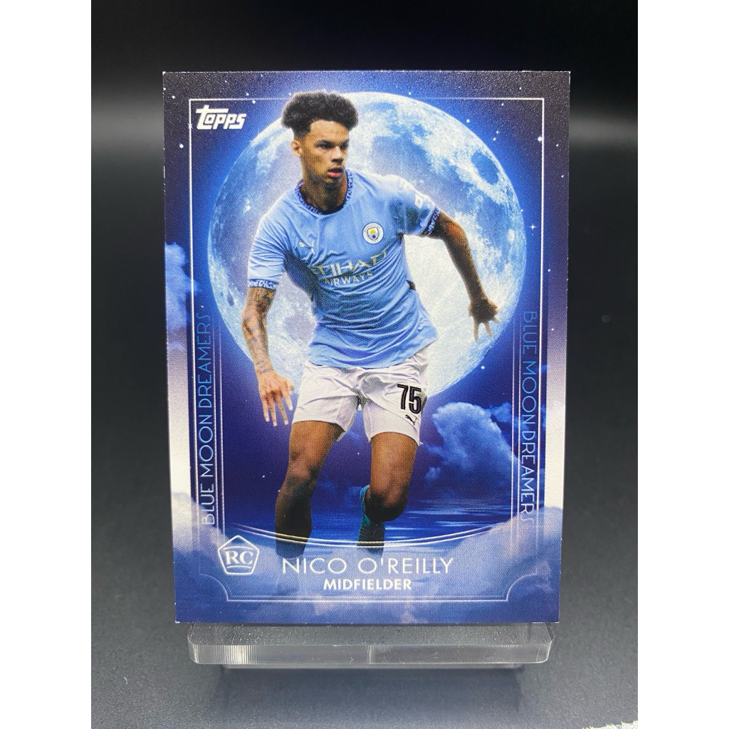 การ์ดฟุตบอล ⚽️ Nico O’Reilly RC | 2024-25 Topps Manchester City Blue Moon