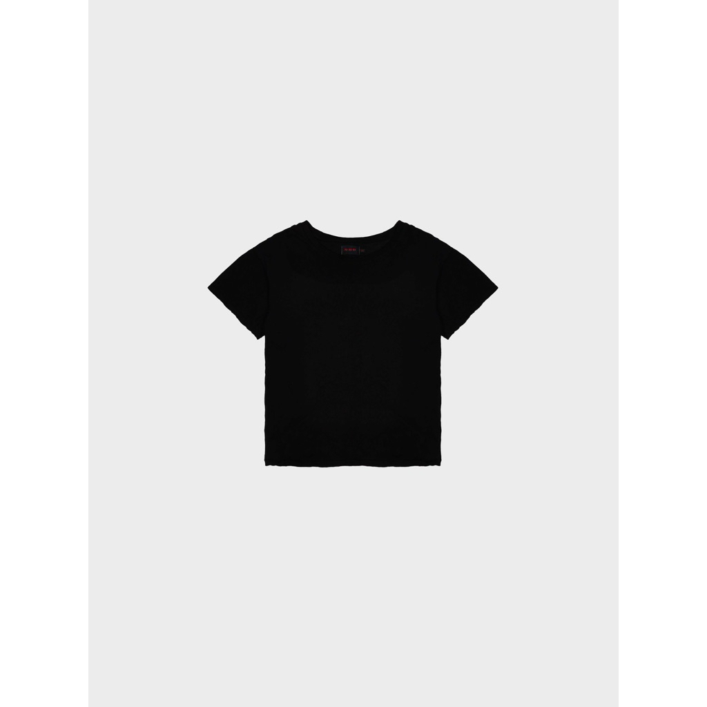 FUXURY ‘’Signature Black Tee‘’