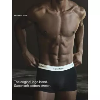 กางเกงในผู้ชายแพ็คCK 3 ชิ้น Icon Cotton Stretch ทรง Hip Briefสวมใส่สบาย ระบายอากาศได้ดี