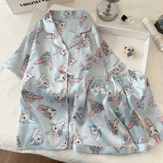 ชุดนอนผ้าซาติน ชุดนอนผู้หญิง ใส่สบาย ผ้านุ่มลื่น (พร้อมส่งจากไทย)