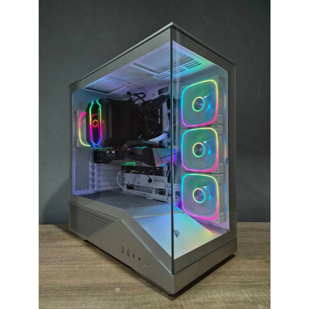 คอมพิวเตอร์สเปคแรง สวยๆ ใหม่ๆ i5 11600KF / RAM 16G / RX6600XT 8G / M.2 240G / HDD 2TB