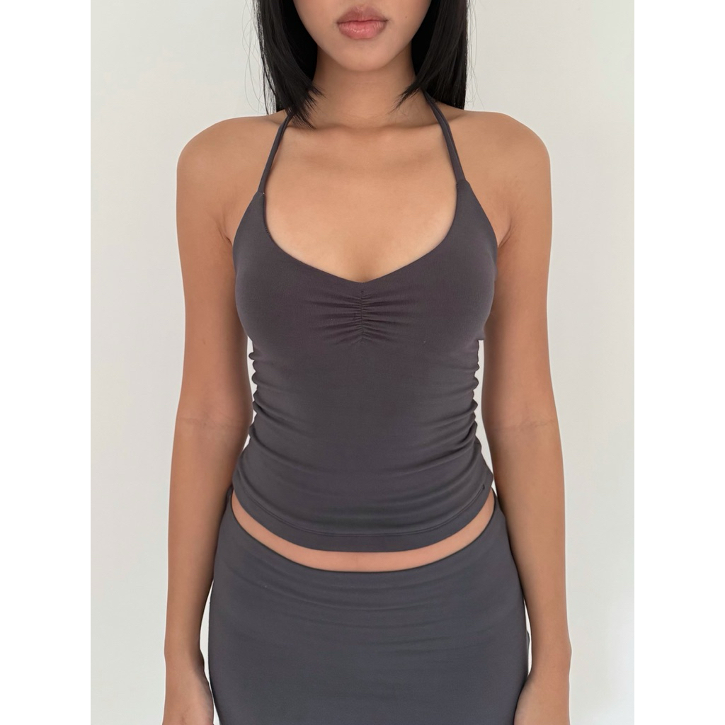 CASUAL NOT USUAL | Classic halter top
