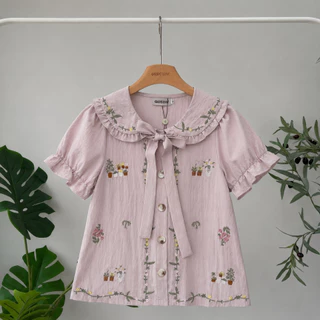 Glucoat | [A872] เสื้อคอบัวสีม่วงแขนตุ๊กตา ปักลายดอกไม้ พร้อมเชือกผูกโบว์ กระดุมหน้าใช้งานได้จริง