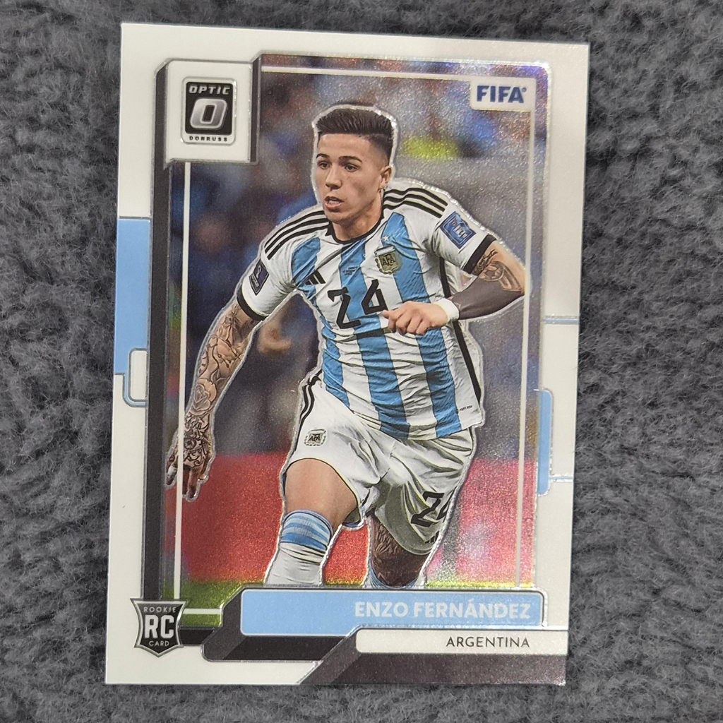 การ์ดนักฟุตบอล 2022-23 Donruss Soccer Card - Enzo Fernandez (RC-Rookie Card)