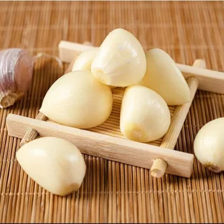 กระเทียมหัว และ กระเทียมกลีบ ลูกใหญ่ กลิ่นหอมเข้มข้น มี 500g/1kg ส่งฟรี มีบริการส่งด่วน ใช้ปรุงอาหารทุกเมนู