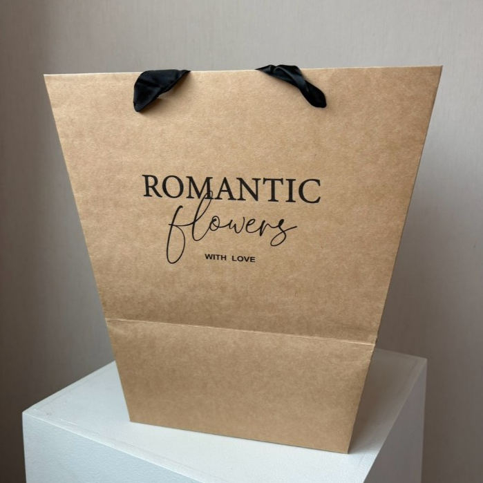 [ สินค้าพร้อมส่งด่วน ] ถุงกระดาษใส่ดอกไม้ ลายมินิมอล ลายภาษาอังกฤษ Romantic Flowers ถุงกระดาษของขวัญ ถุงกระดาษคราฟท์