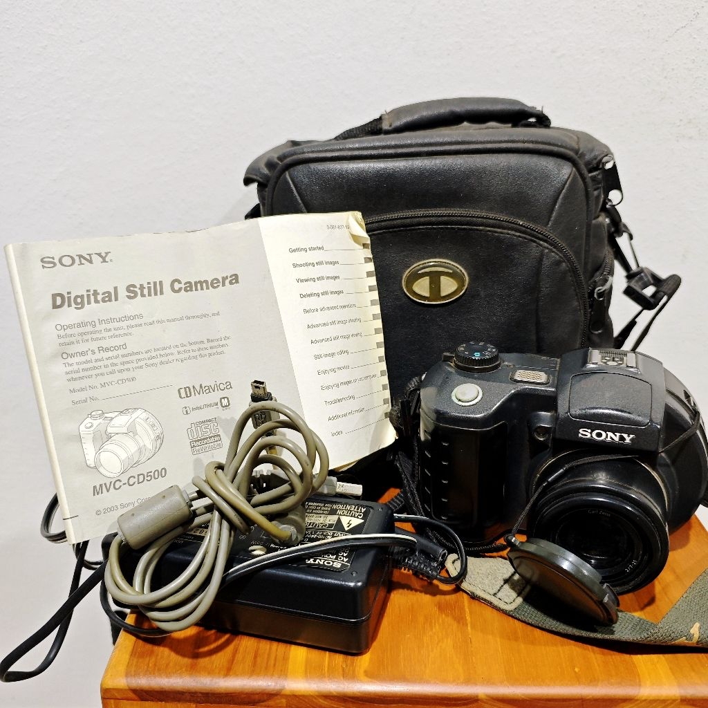 กล้อง SONY Digital Still Camera MVC-CD500
