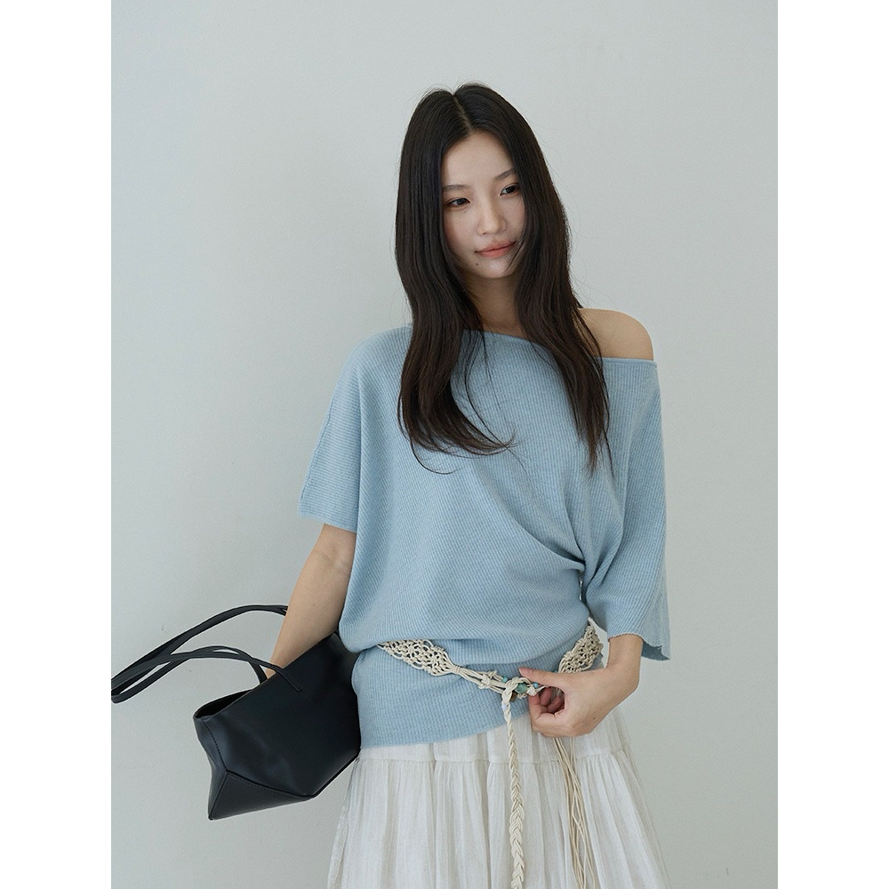 (พร้อมส่ง) Clothestoryy - Marina Rope Knit Top เสื้อไหมพรมไหล่ตก + เข็มขัดเชือก