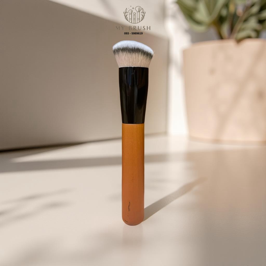 My Brush I แปรงเกลี่ยรองพื้น ลงรองพื้น คูชชั่น แปรงแต่งหน้ามืออาชีพ เนียนกริบ เหมือนช่างแต่งหน้าแต่งให้ เทพ ก181
