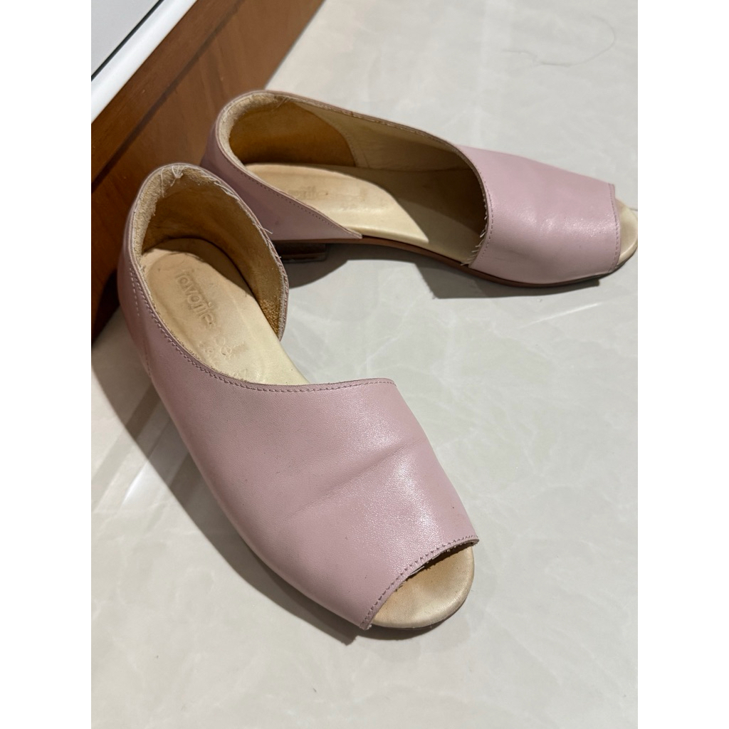 Favorite Shoes by Picha มือสอง