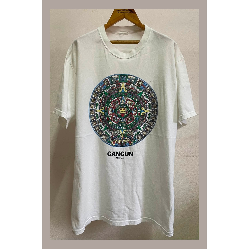 เสื้อยืดมือ 2 " Cancún, México 🇲🇽 งานสกรีนปฏิทินแอซเท็ก (Aztec Sun Stone)