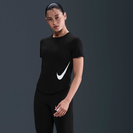 เสื้อวิ่งแขนสั้นผู้หญิง Nike Tempo Swoosh Run ของแท้100%