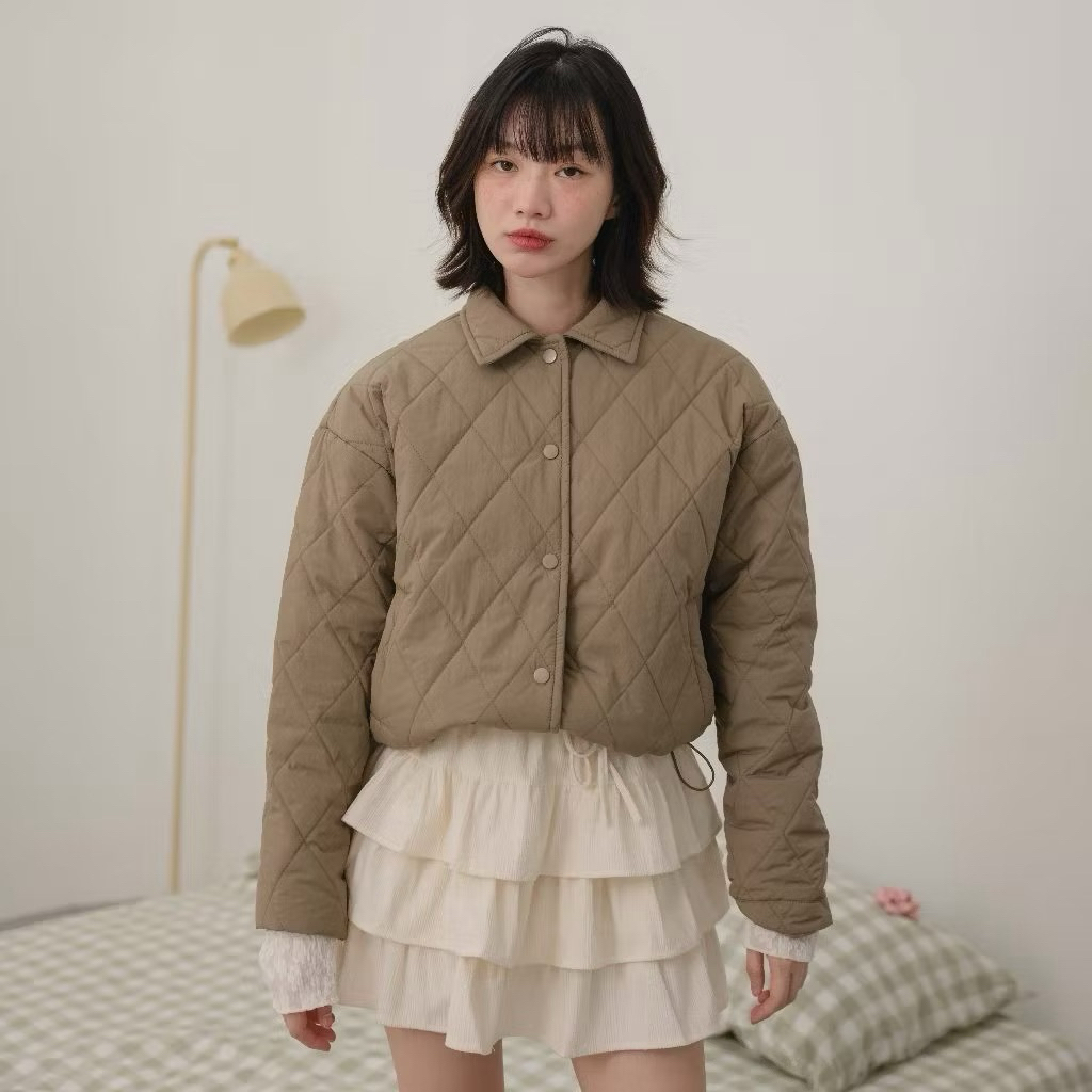 ส่งต่อเสื้อ Kimmame - เสื้อ รุ่น Karina Puffer Jacket สีเบจ