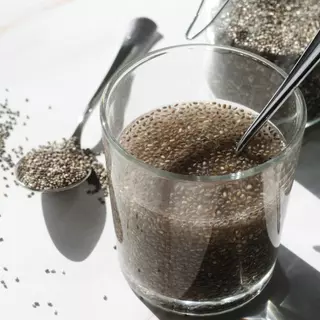 เมล็ดเจีย 100 ก. ตราเสือบิน เมล็ดเชีย (chia seeds) ธัญพืช สะอาด ส่งตรงจากบริษัท