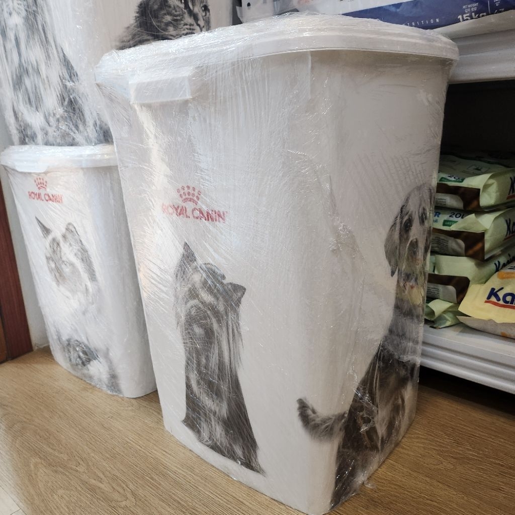 [ของพรีเมี่ยม] Royal canin ถังสี่เหลี่ยมใส่อาหารขนาด 42ลิตร(รูปแมว) และ 51ลิตร(รูปสุนัข)