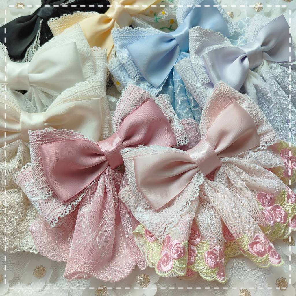 A Dream  (12ลาย🌷) กิ๊บสปริงโบว์ลูกไม้ ทรงโบว์แต่งชายระบายลูกไม้หวานน่ารัก  กิ๊บไซร์M 8ซม. (พร้อมส่ง🚛)