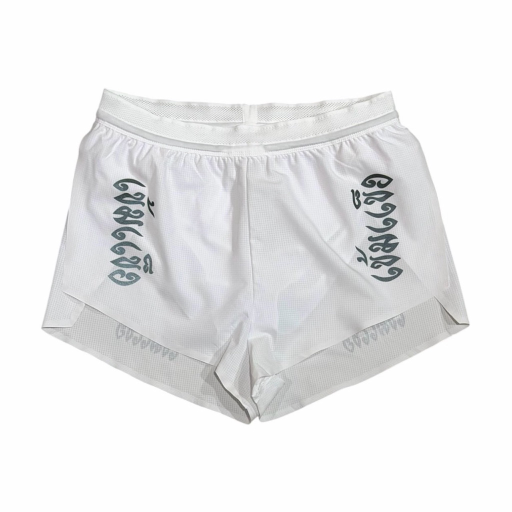 New Fabric V.1 New White “ขาวจั๊ว“ กางเกงวิ่งเข้มแข็ง V.1 White Logo OG “เข้มแข็ง“ Reflect Logo “สีขาว”