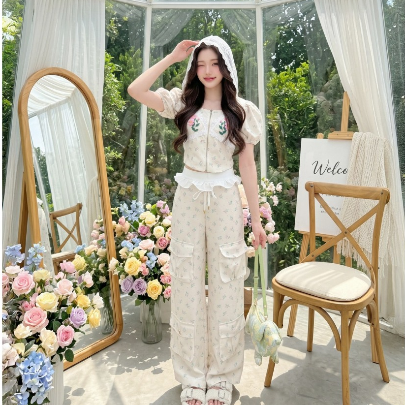 (มีถึง3XL) Chu Jai Set เซ็ต 2 ชิ้นผ้าคอตตอนพิมพ์ลาย เสื้อซิปหน้ามีฮู้ดแขนตุ๊กตา + กางเกงขายาวคาร์โกมีกระเป๋าหน้า