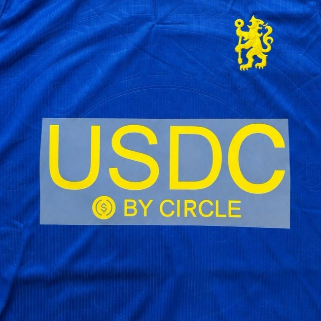 จัดส่งเร็วใน 3 วัน อะไหล่ สปอร์นหน้าอก USDC เชลซี 2026 อะไหล่เสื้อบอล สามารถนำไปติดเองได้