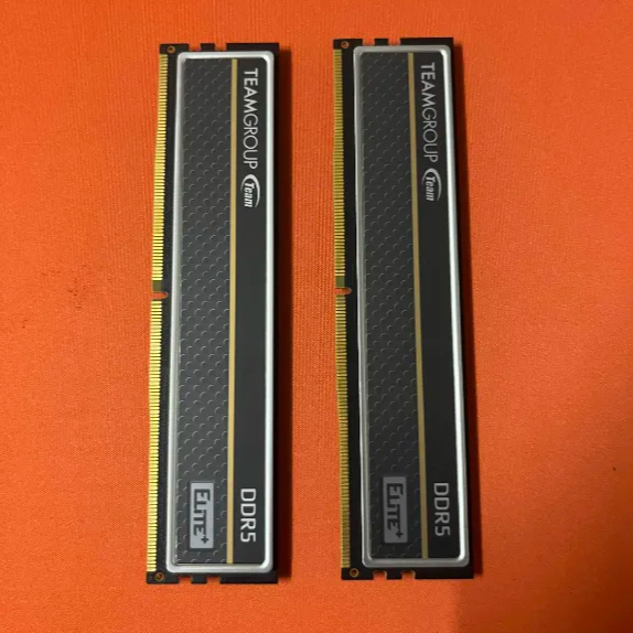 TEAMGROUP Elite+ DDR5 5200 16X2 ( มือสอง )